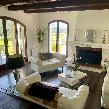 The Primary Suite By Villa Monti Bed & Breakfast 4*
